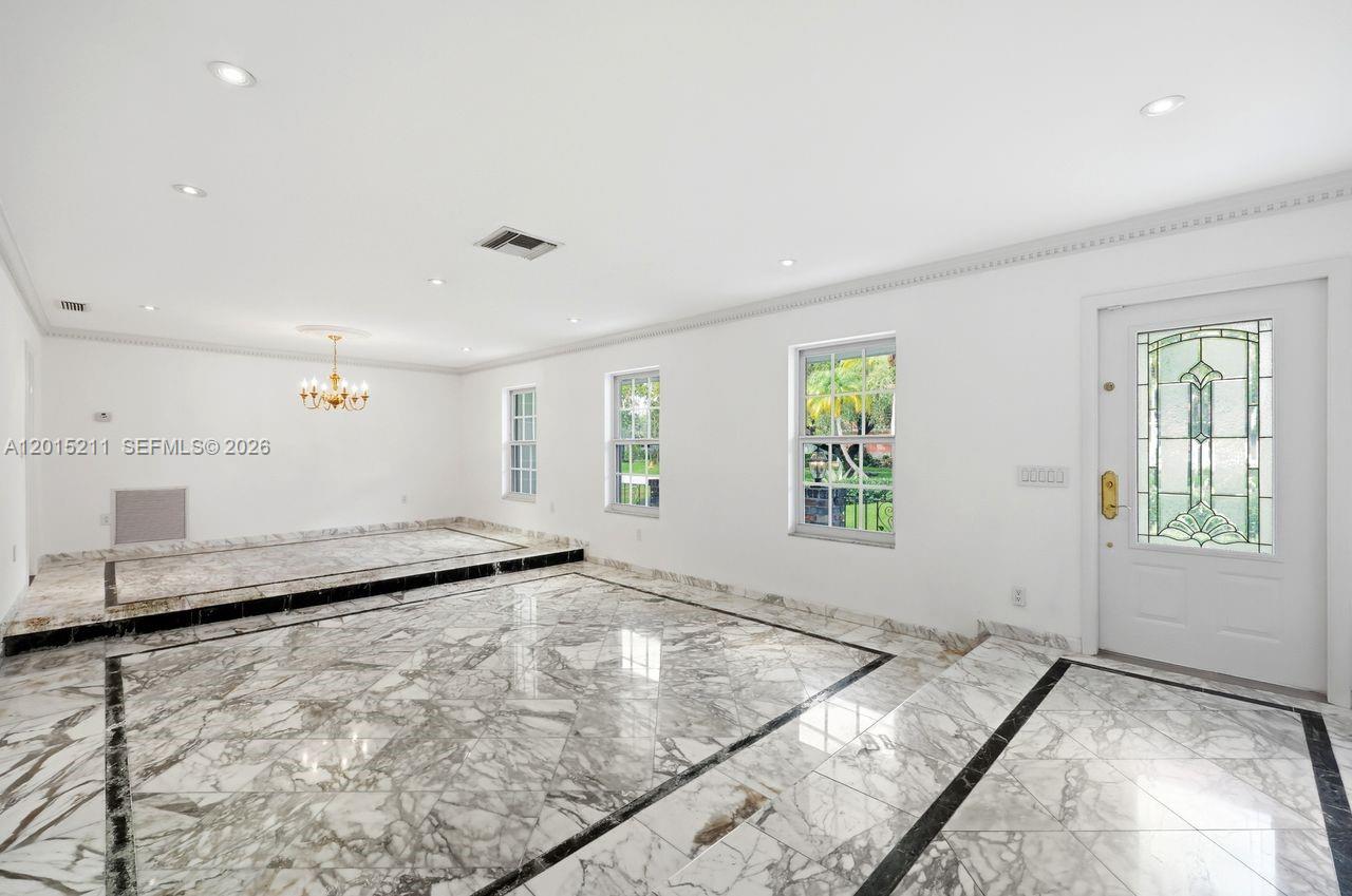 13060 SW 70th Ave Pinecrest, FL 33156