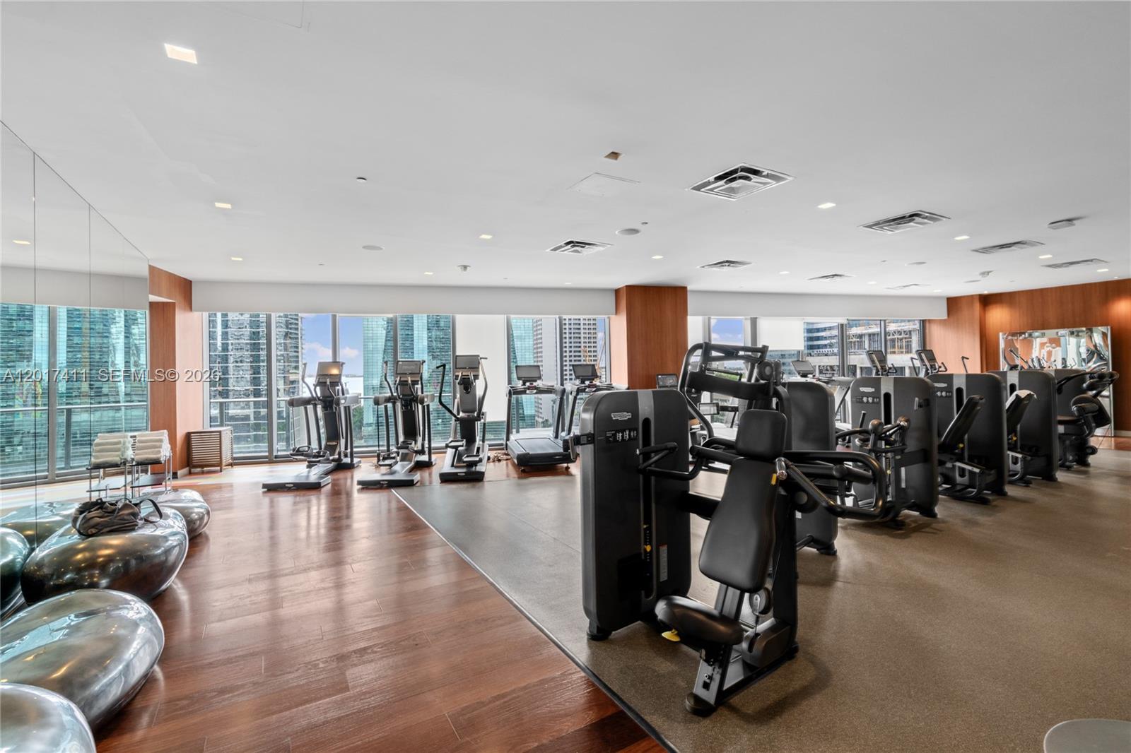 image Dua Miami (SLS Brickell)24