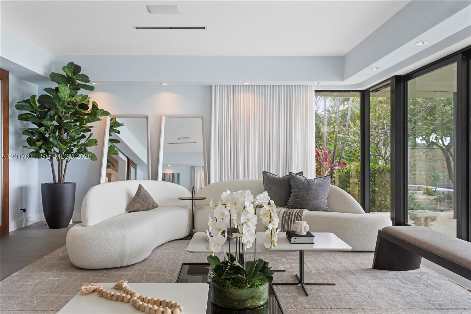 250 W San Marino Dr Miami Beach, FL 33139