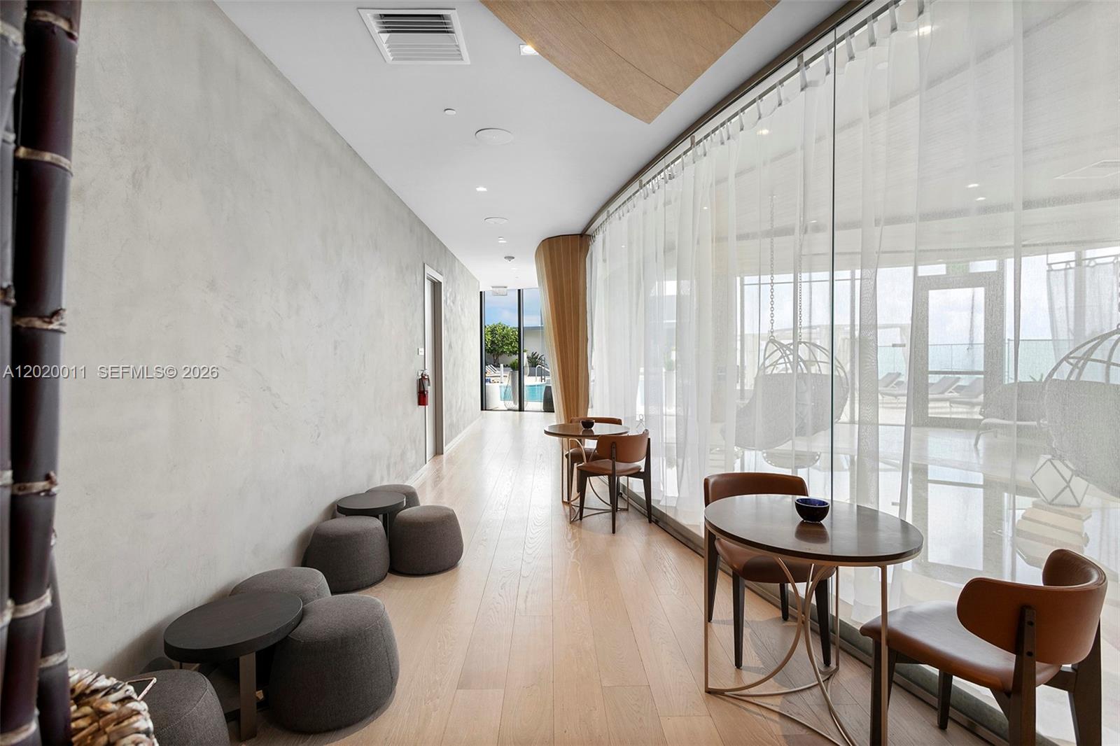 image Brickell Flatiron50