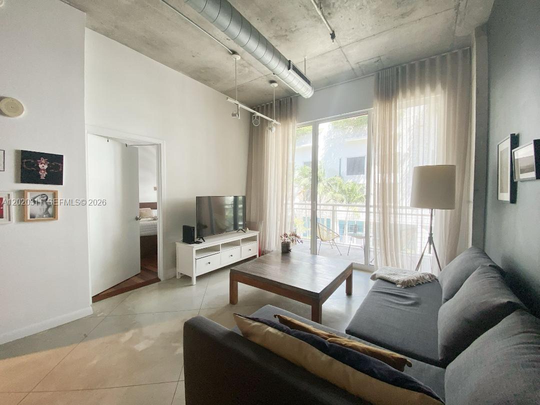 image Cite on the Bay West7