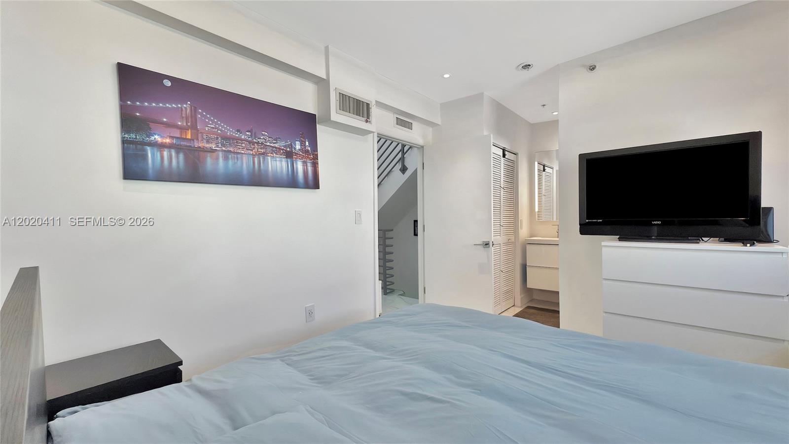 734 Michigan Ave #6 Miami Beach, FL 33139