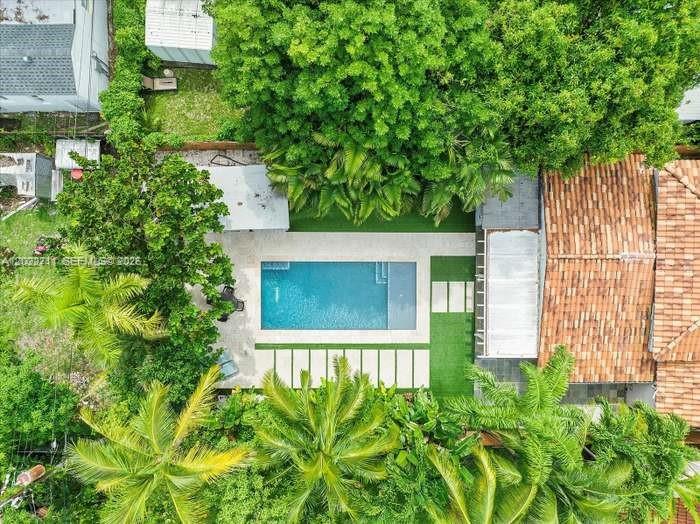 443 NE 71st St Miami, FL 33138