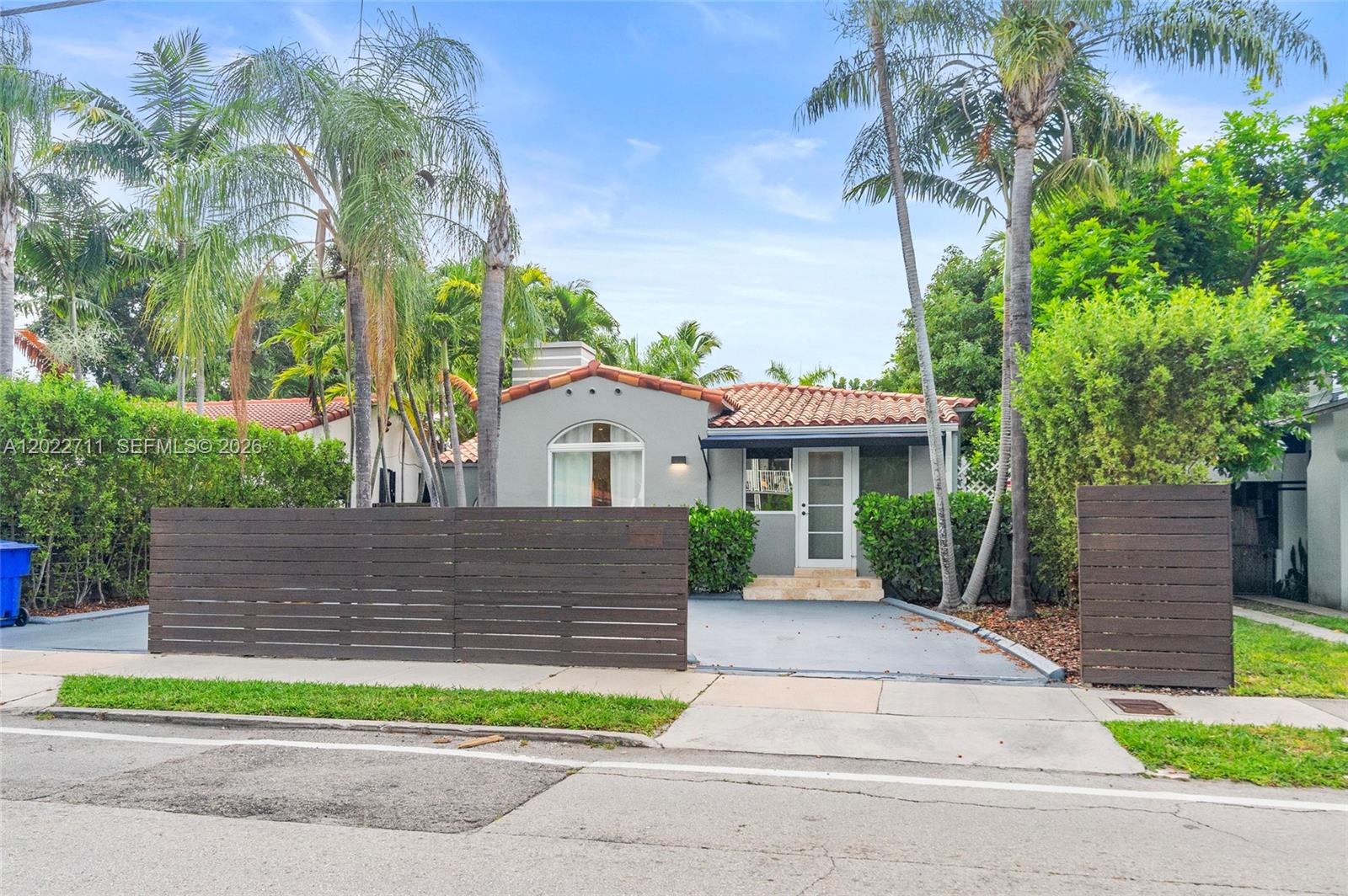 443 NE 71st St Miami, FL 33138