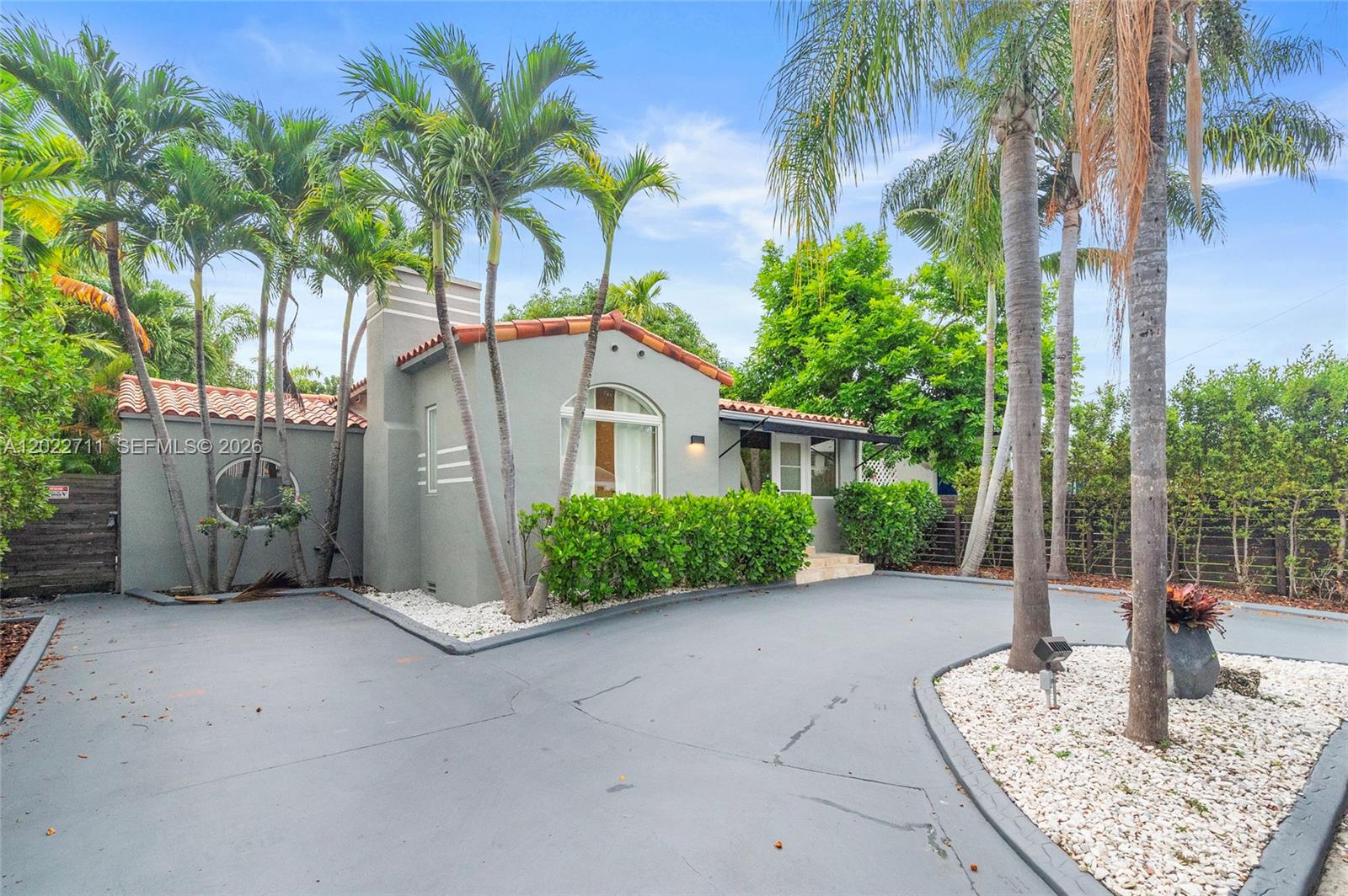 443 NE 71st St Miami, FL 33138