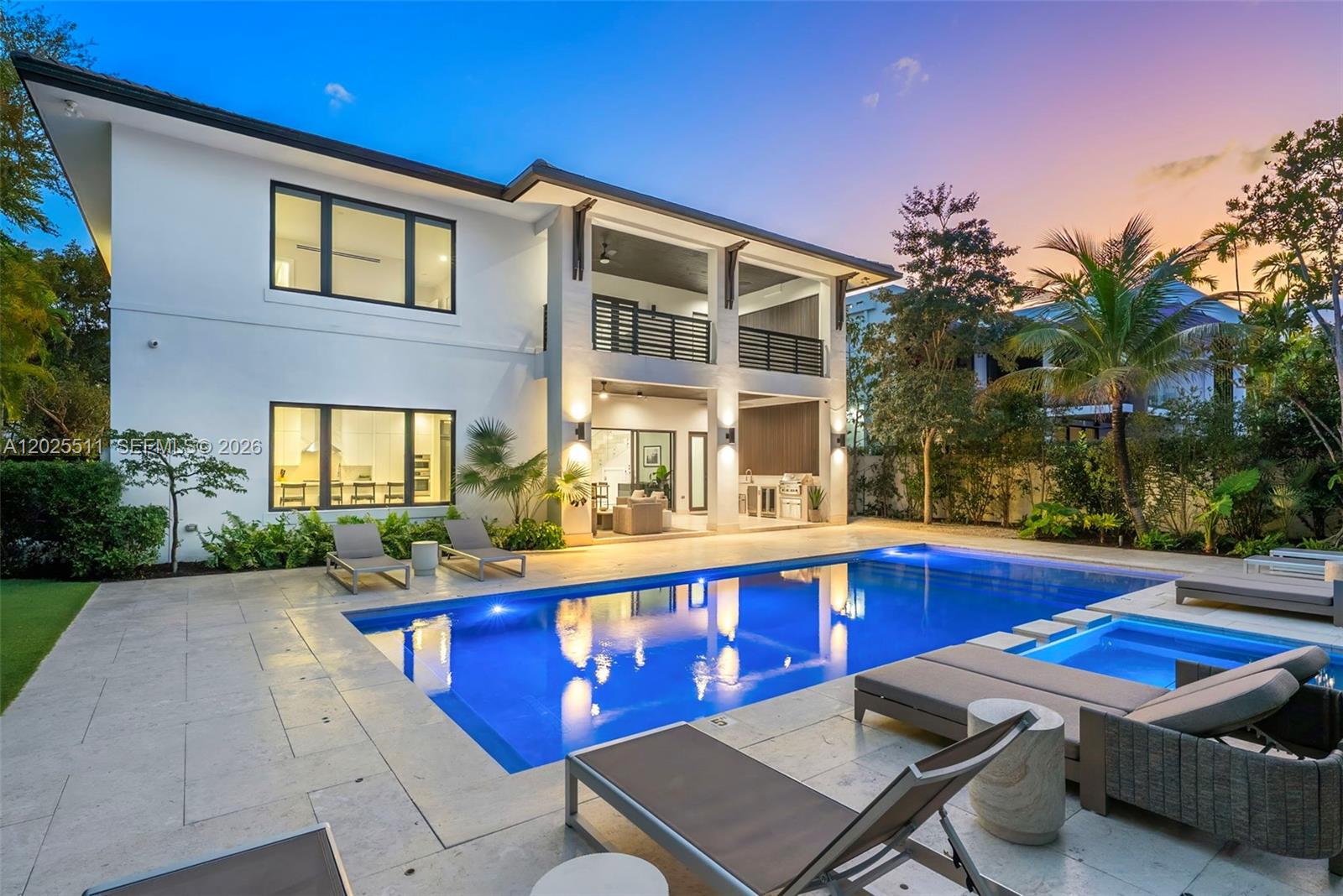 5753 SW 31st St Miami, FL 33155