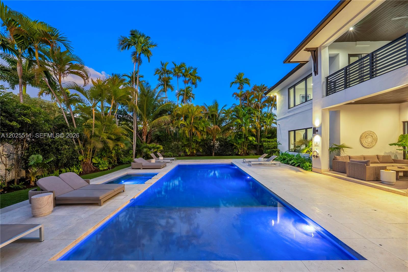 5753 SW 31st St Miami, FL 33155