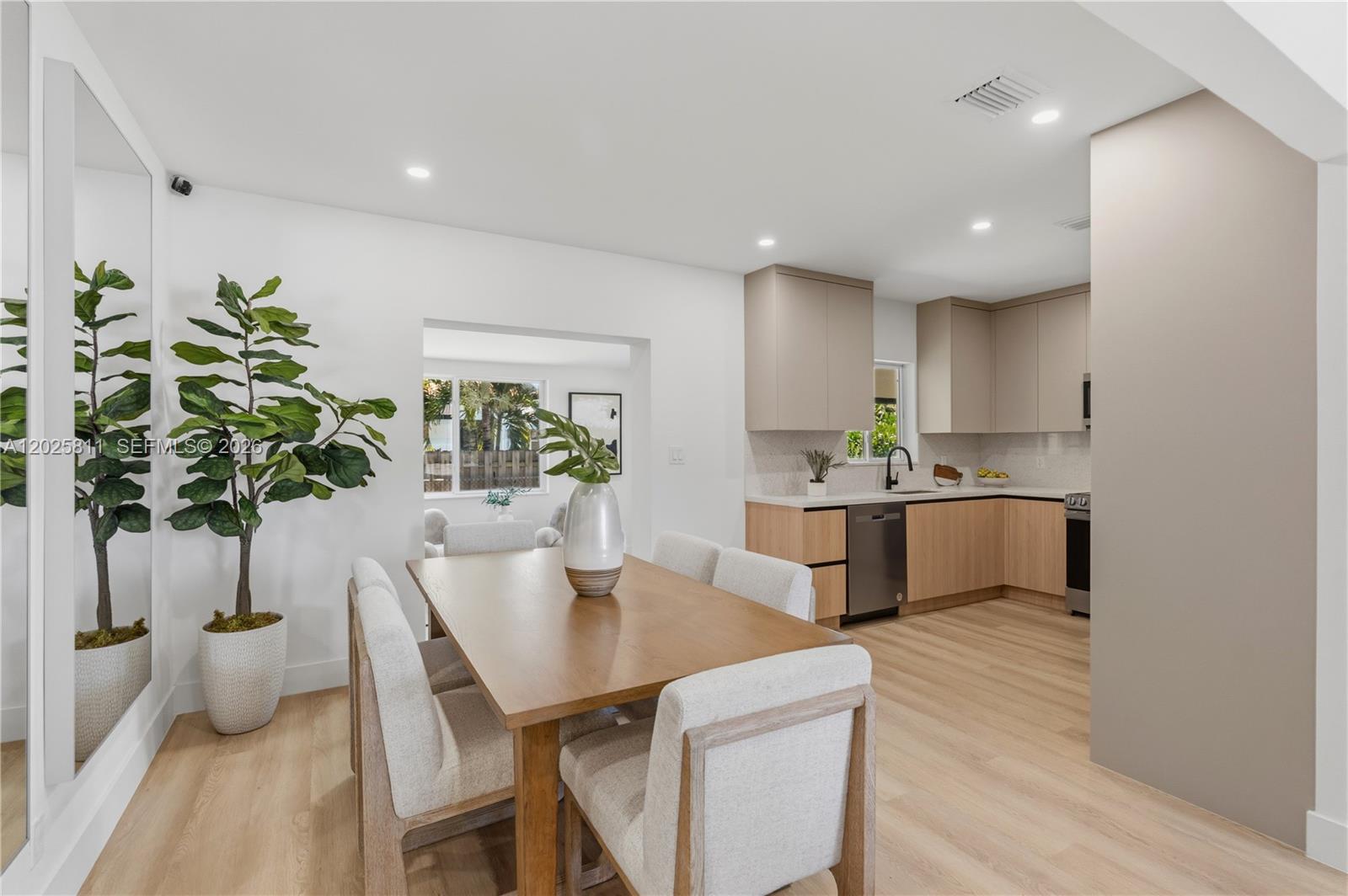 2110 SW 15th St Miami, FL 33145