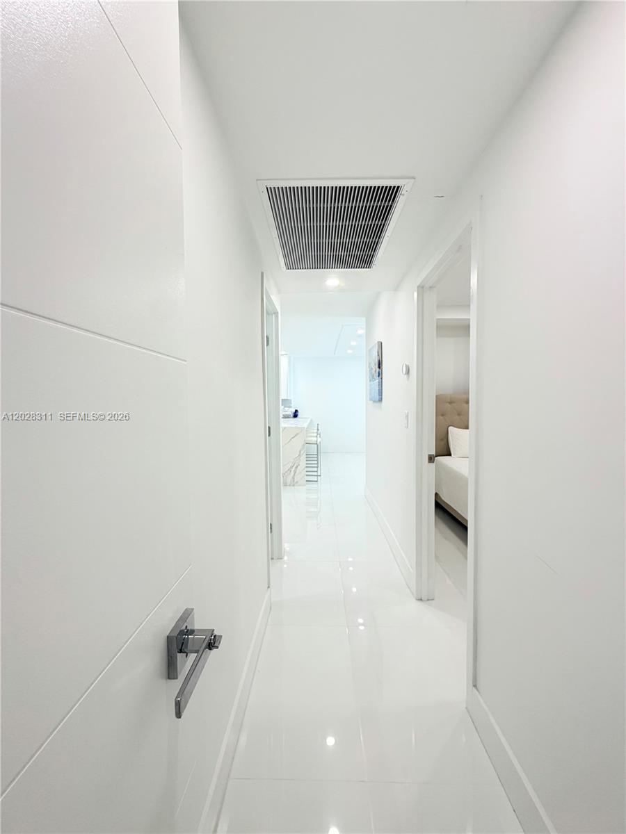 19390 Collins Ave #908 Sunny Isles Beach, FL 33160