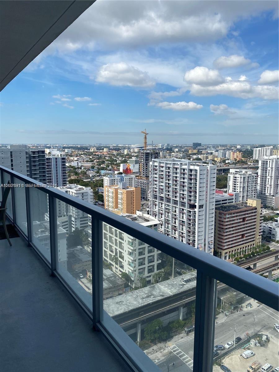 1111 SW 1st Ave #3123-N Miami, FL 33130