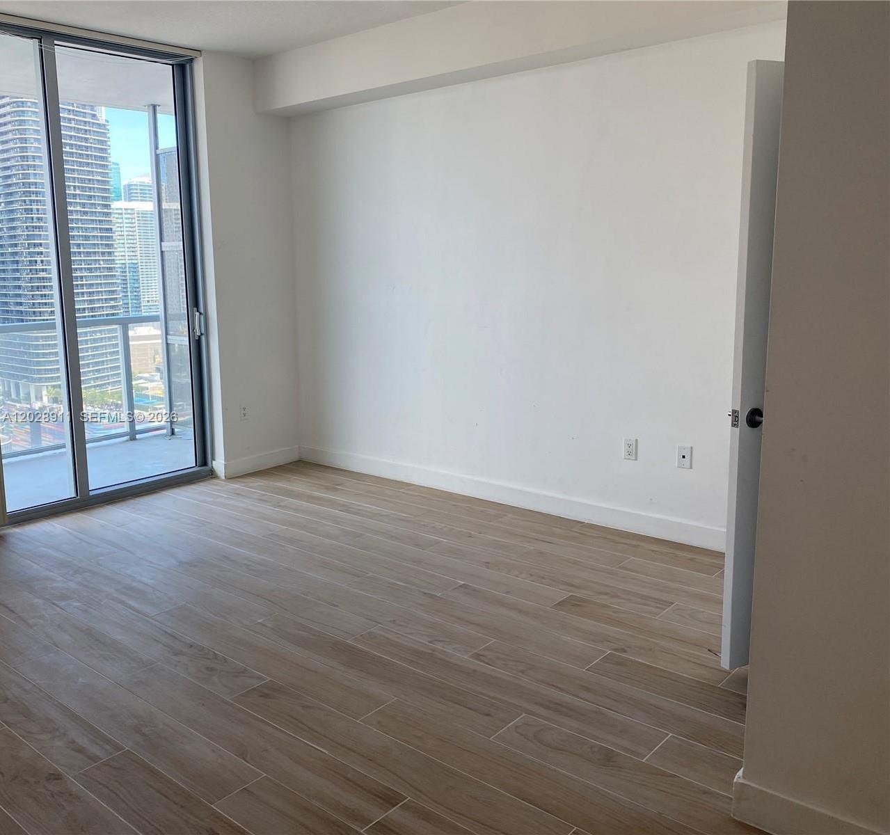 1111 SW 1st Ave #3123-N Miami, FL 33130