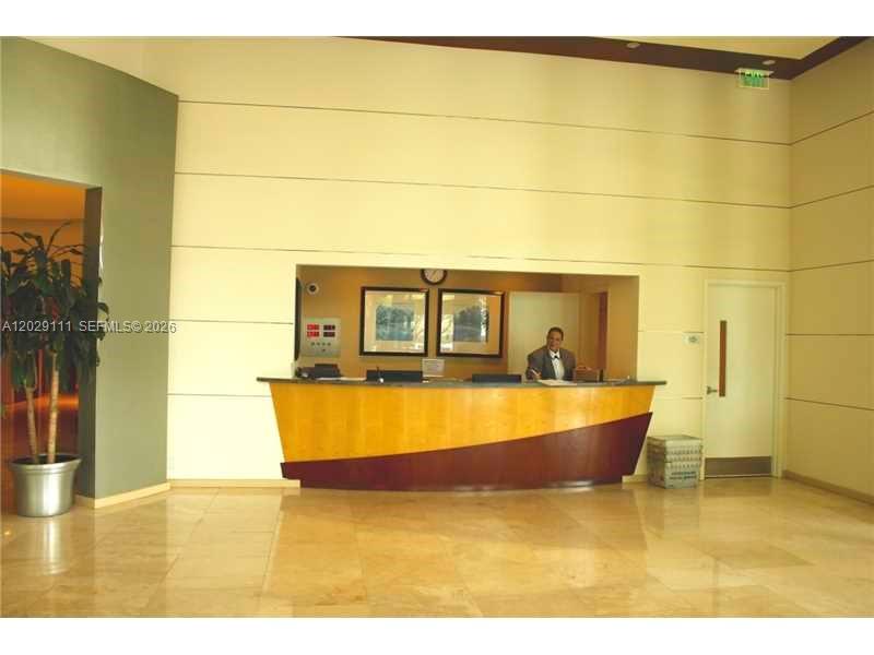 2475 Brickell Ave #2303 Miami, FL 33129