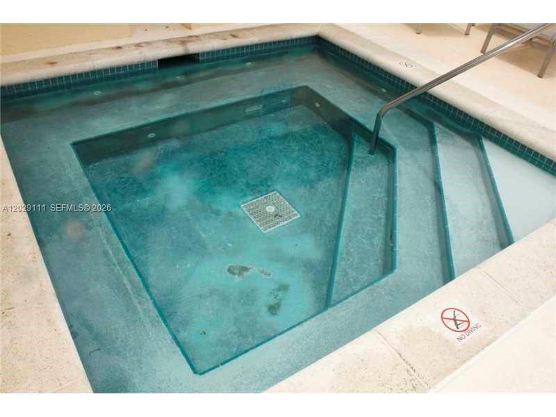 2475 Brickell Ave #2303 Miami, FL 33129