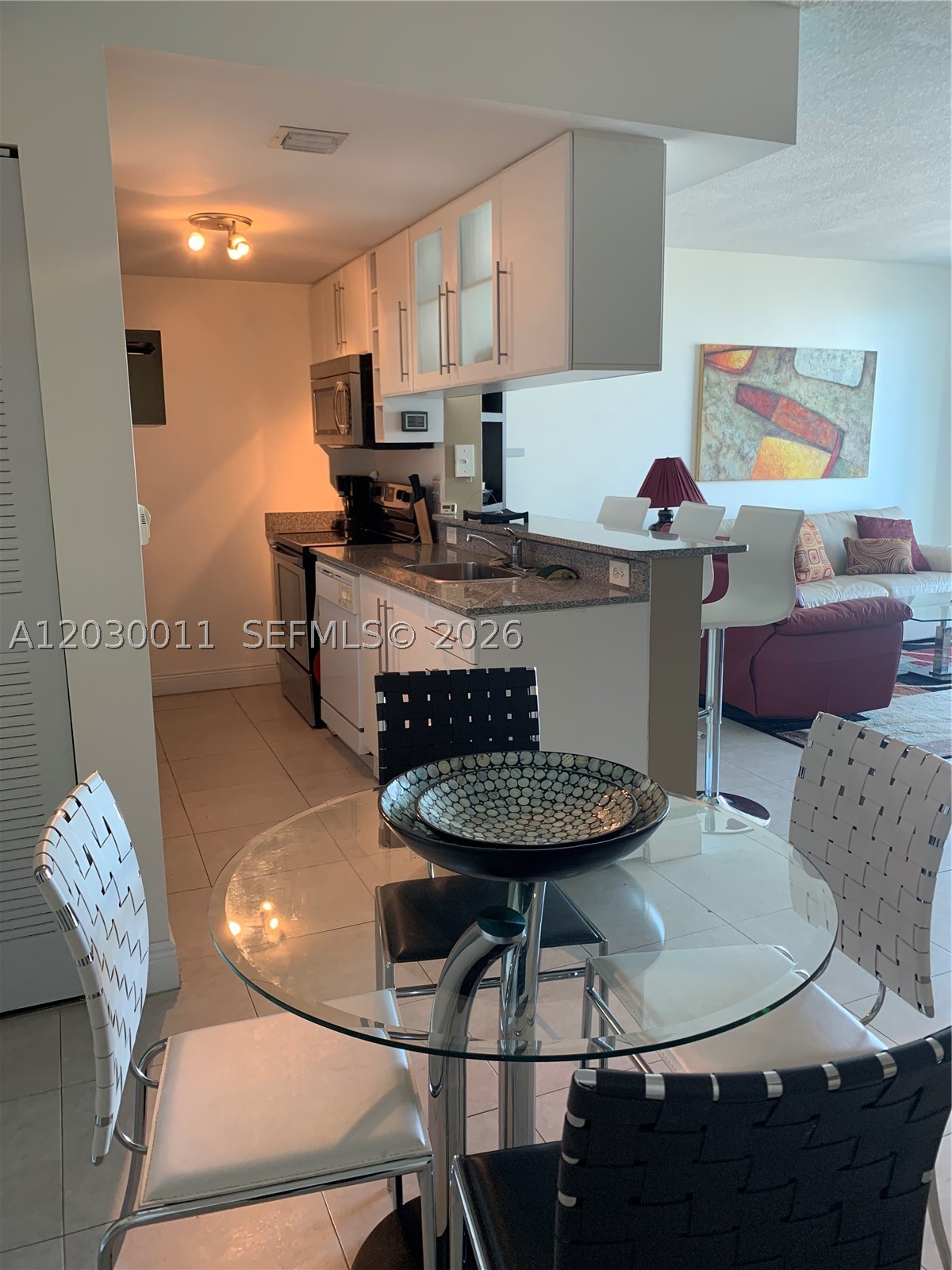 image 1800 Biscayne Plaza14