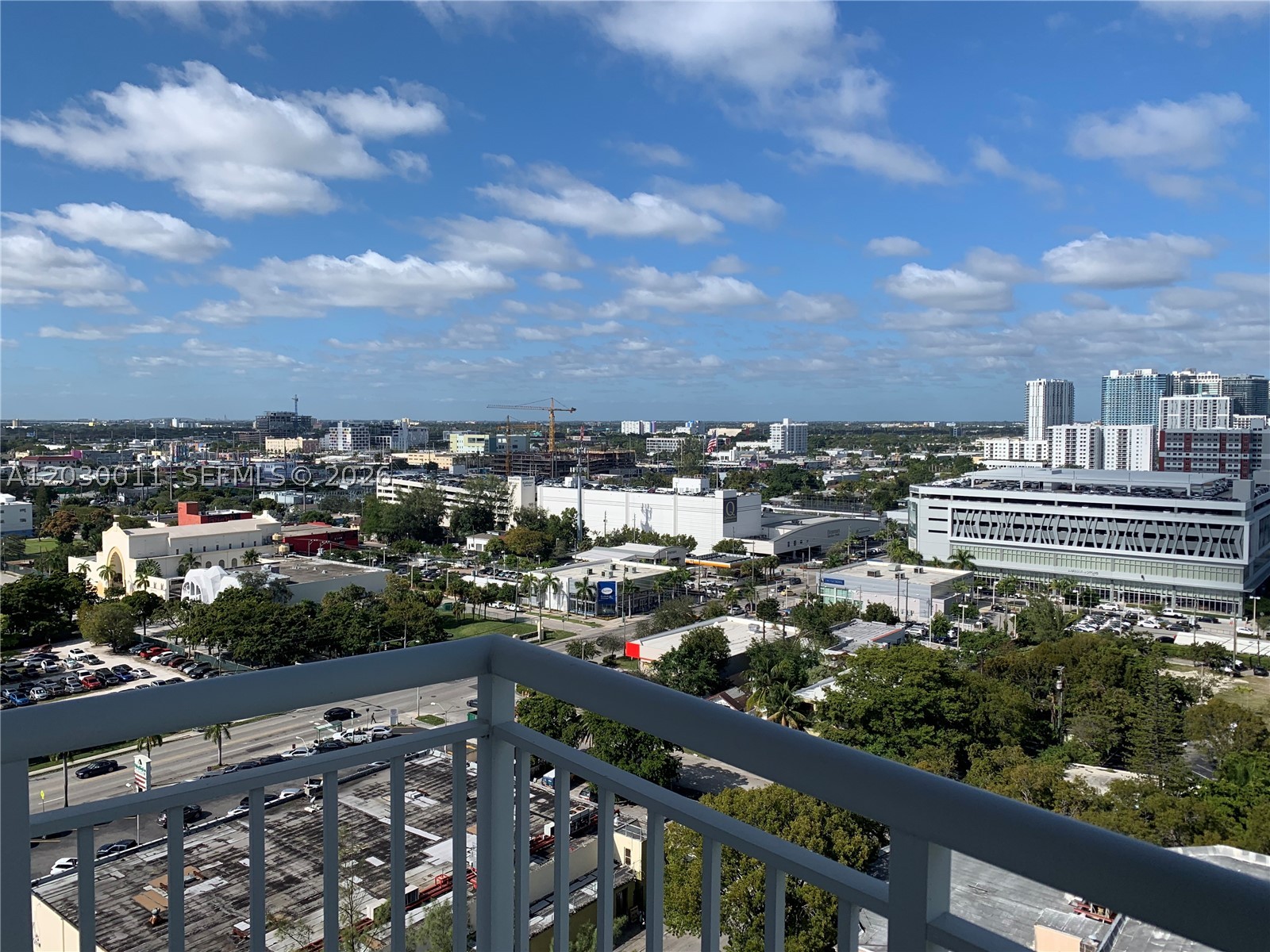 image 1800 Biscayne Plaza28