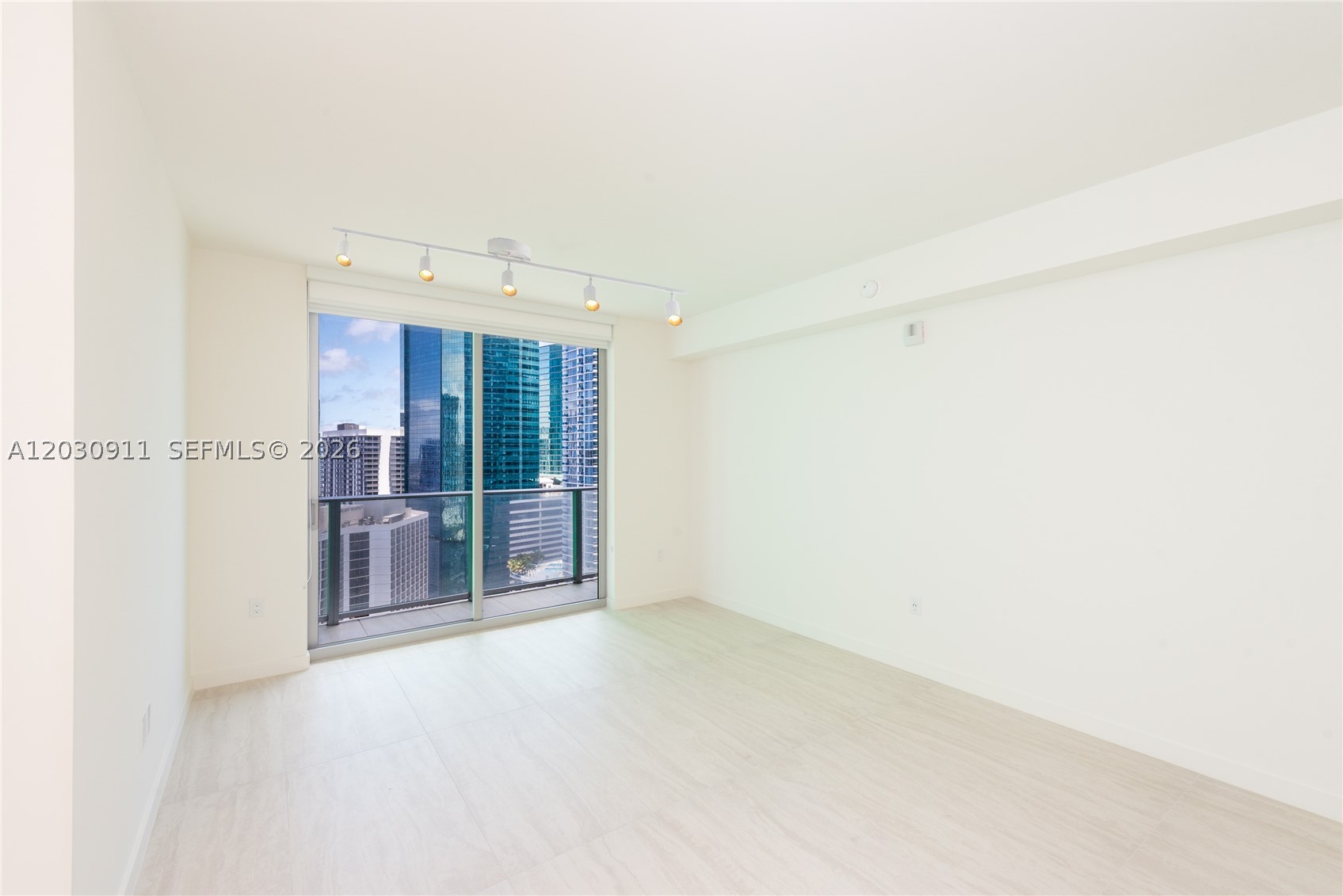 image Viceroy Brickell Residences2