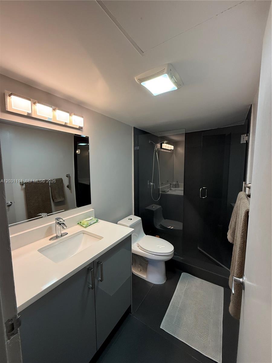 10275 Collins #921 Bal Harbour, FL 33154