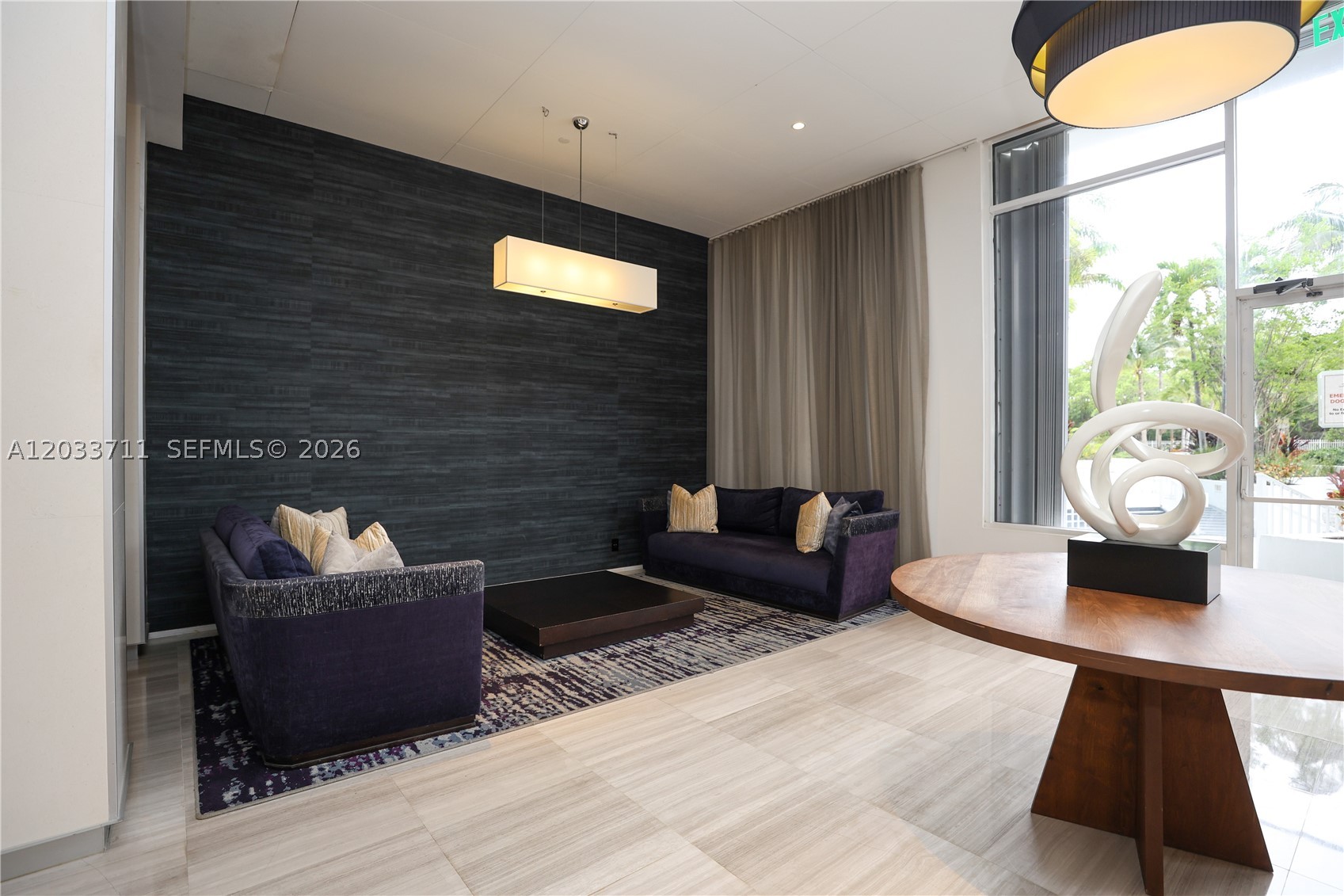 image Arlen House East12