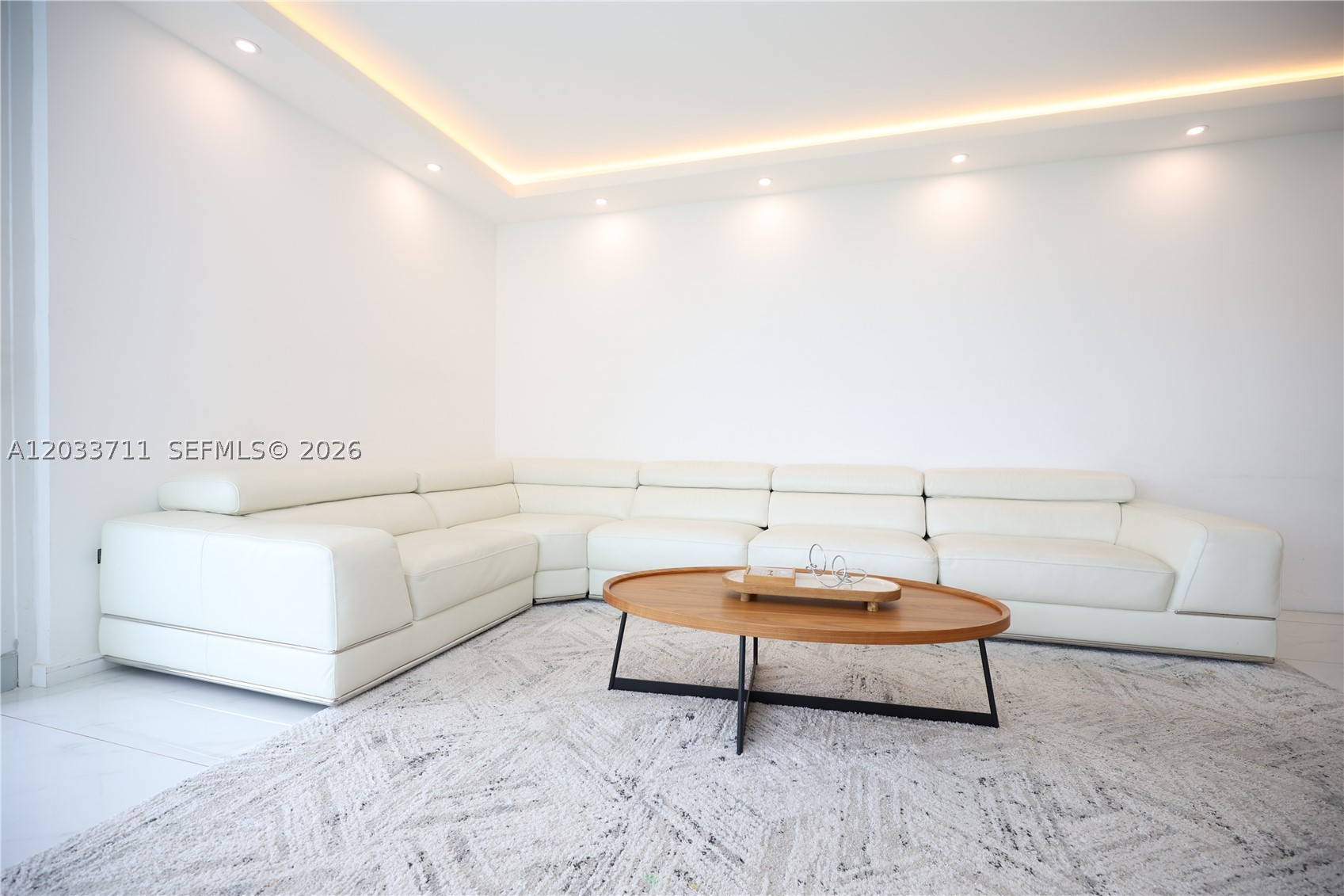 image Arlen House East32