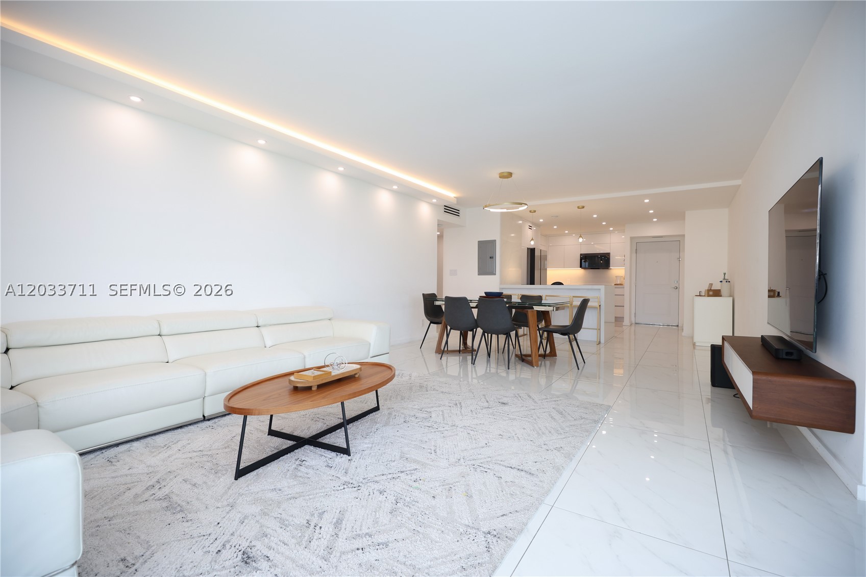 image Arlen House East33