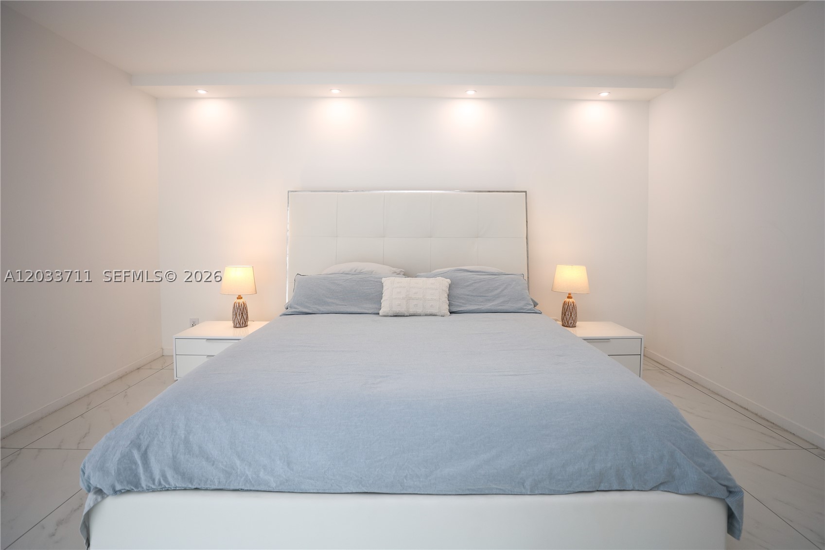 image Arlen House East63