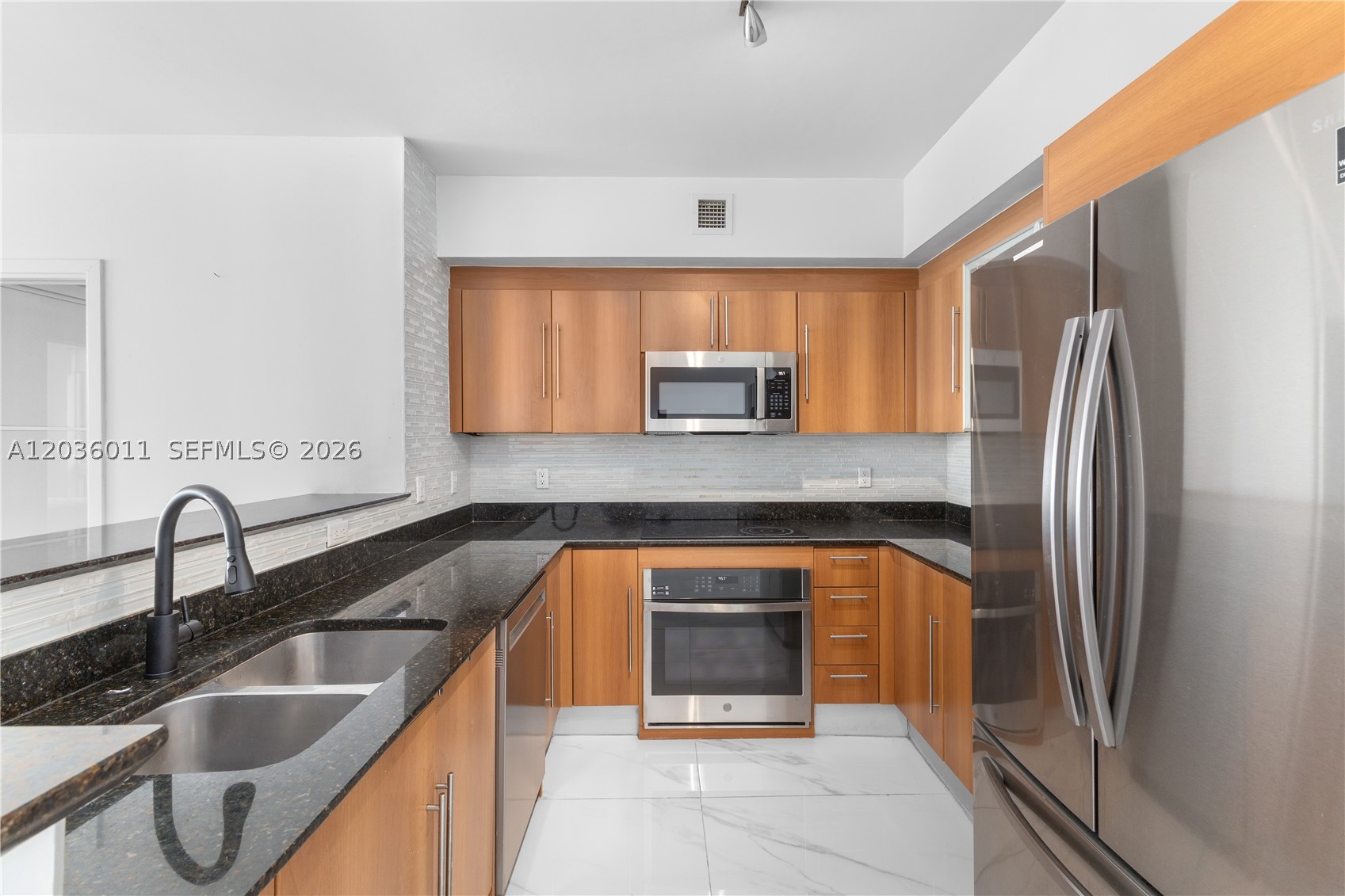 image One Miami West9