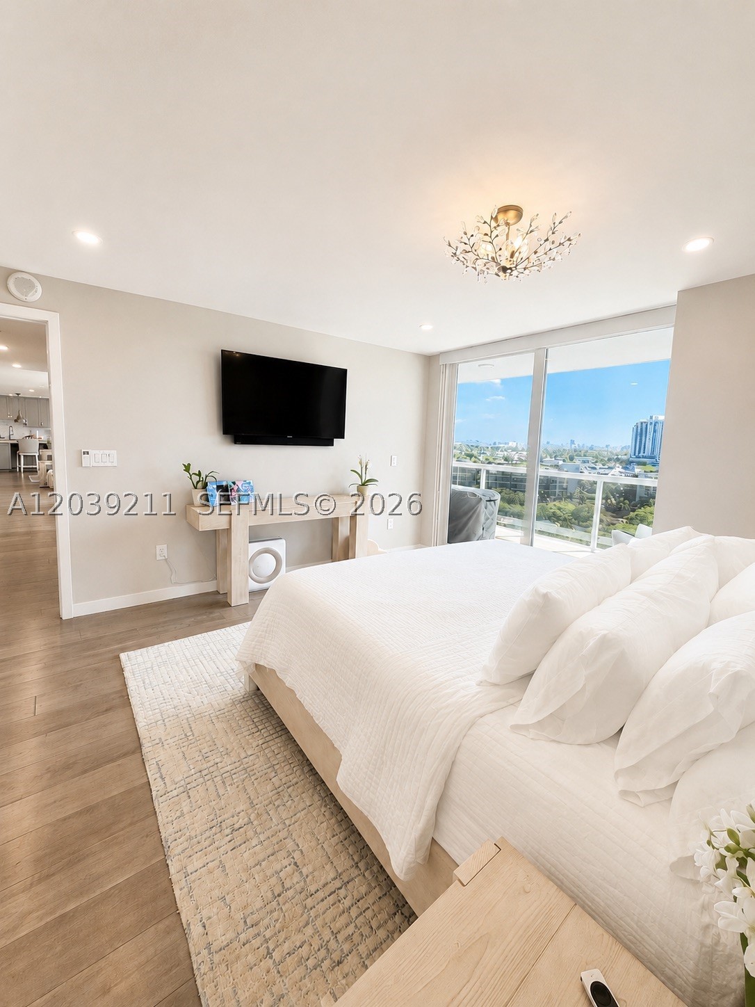 9 Island Ave #1114 Miami Beach, FL 33139