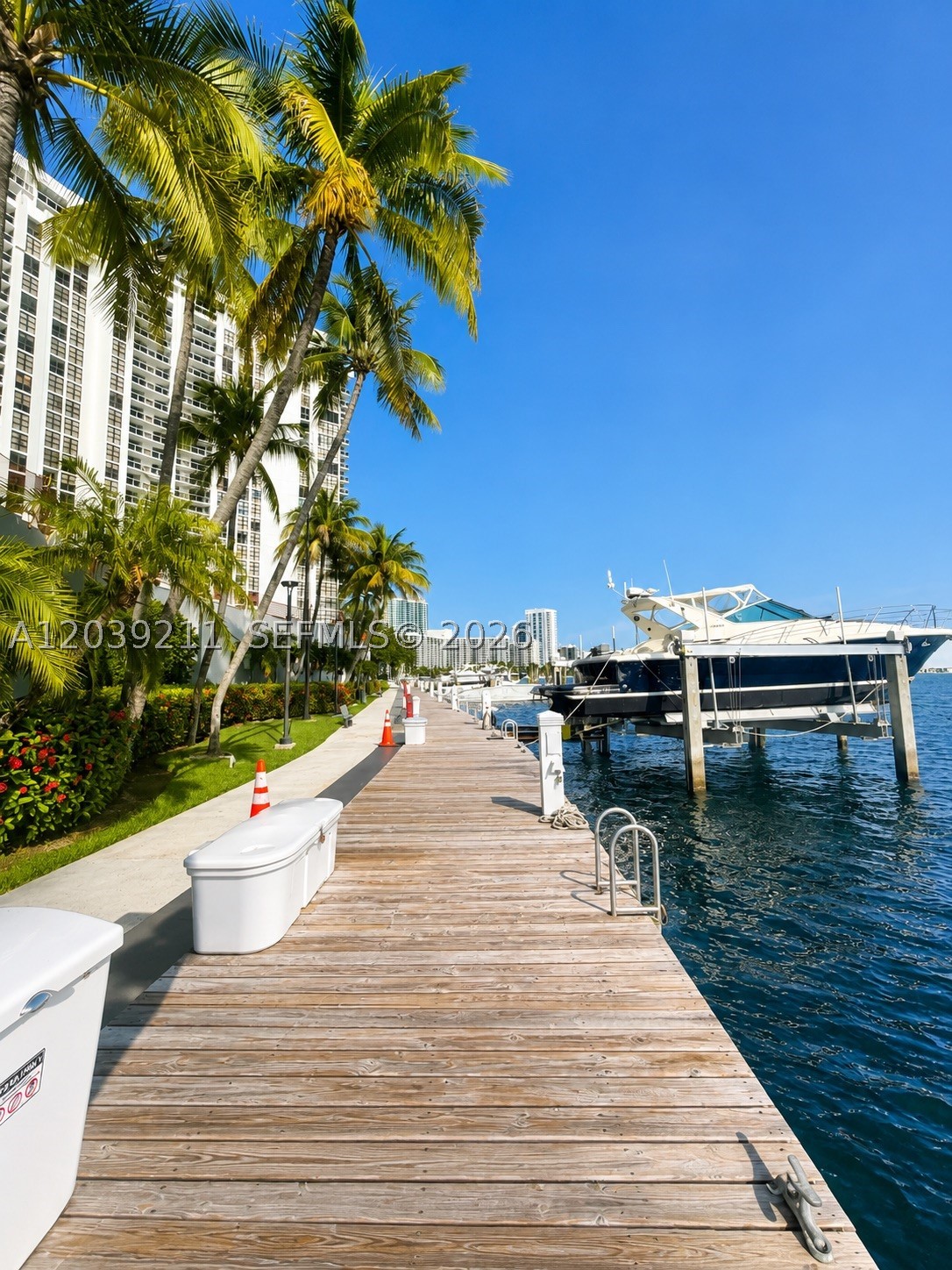 9 Island Ave #1114 Miami Beach, FL 33139