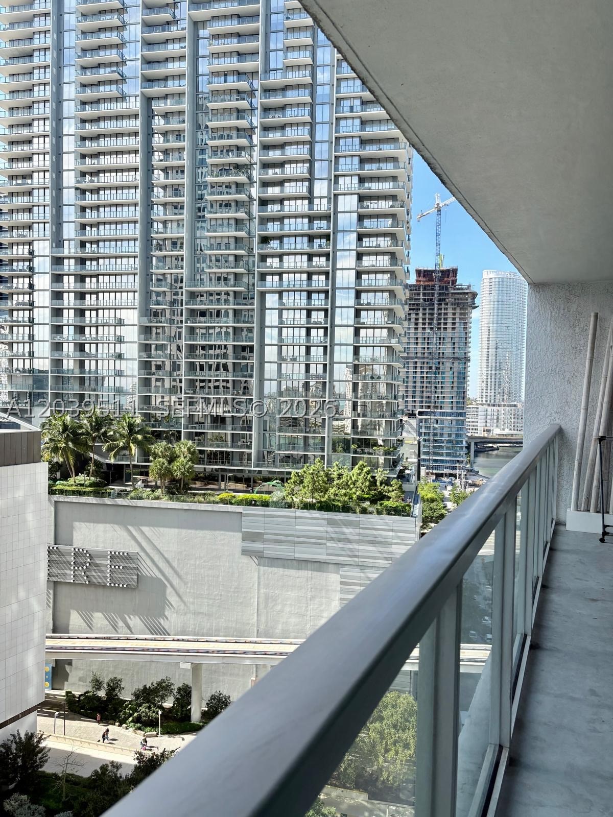 image 500 Brickell West13