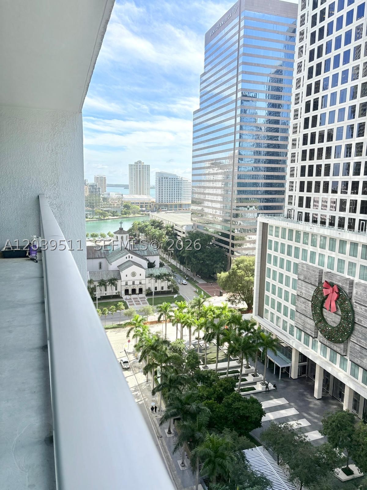 image 500 Brickell West14