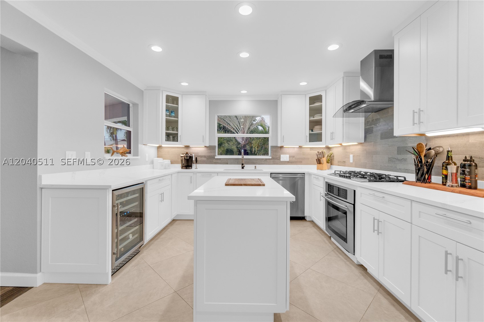 1405 SW 4th Ter Pompano Beach, FL 33060