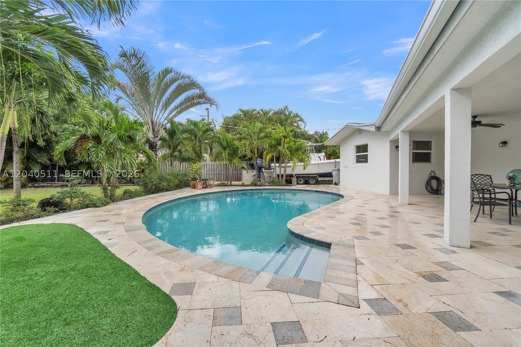 1405 SW 4th Ter Pompano Beach, FL 33060