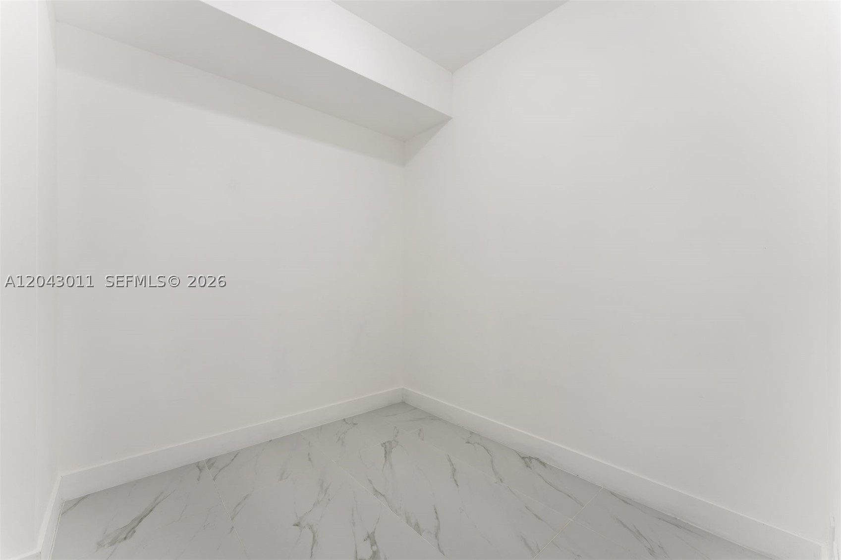 700 NE 24th St #1004 Miami, FL 33137