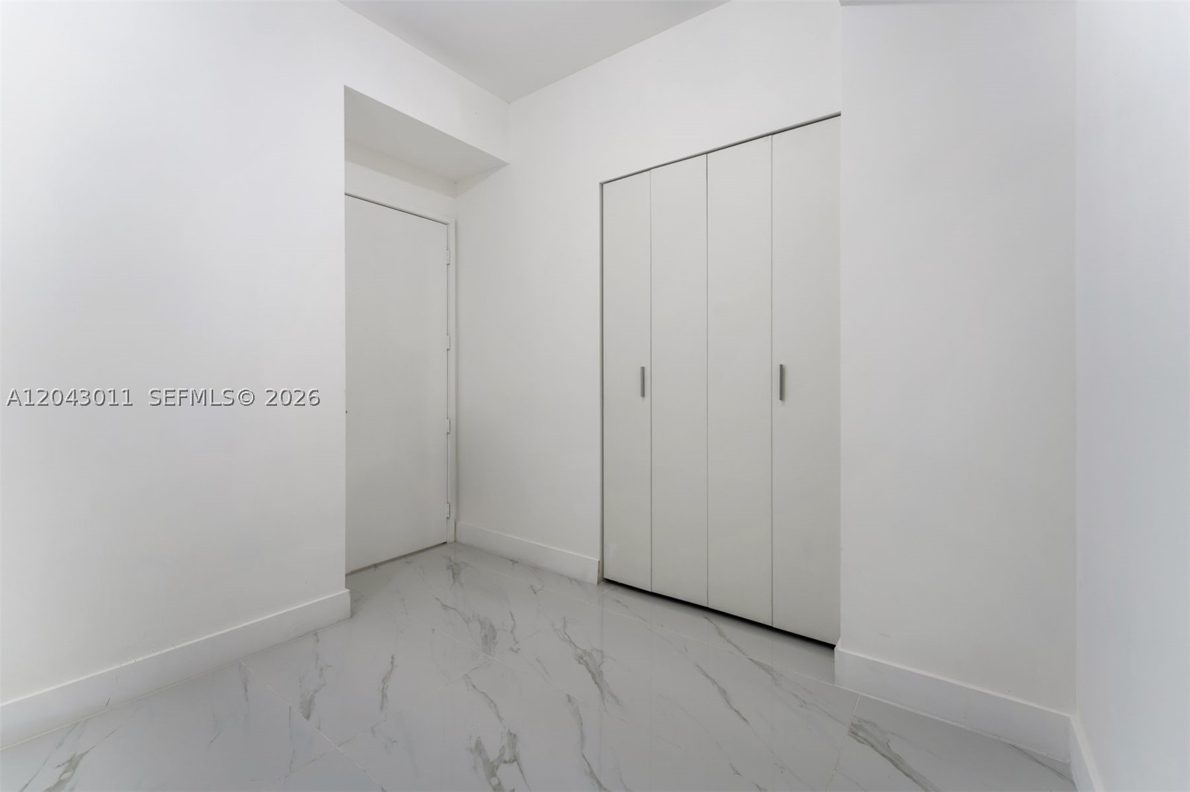 700 NE 24th St #1004 Miami, FL 33137