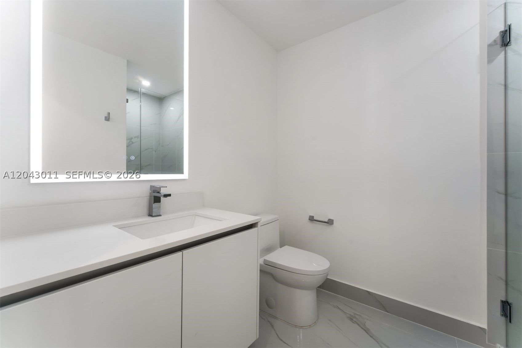 700 NE 24th St #1004 Miami, FL 33137