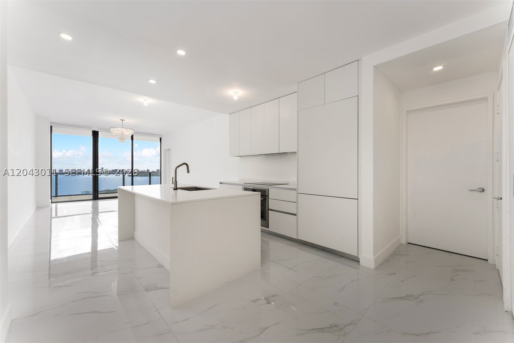 700 NE 24th St #1004 Miami, FL 33137