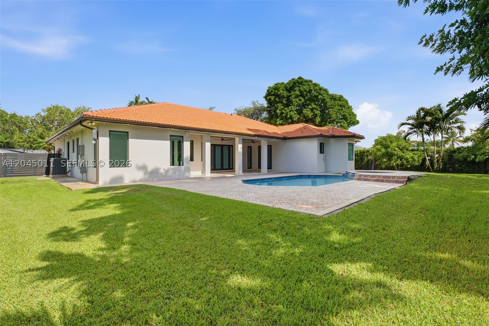 16615 SW 82nd Ct Palmetto Bay, FL 33157