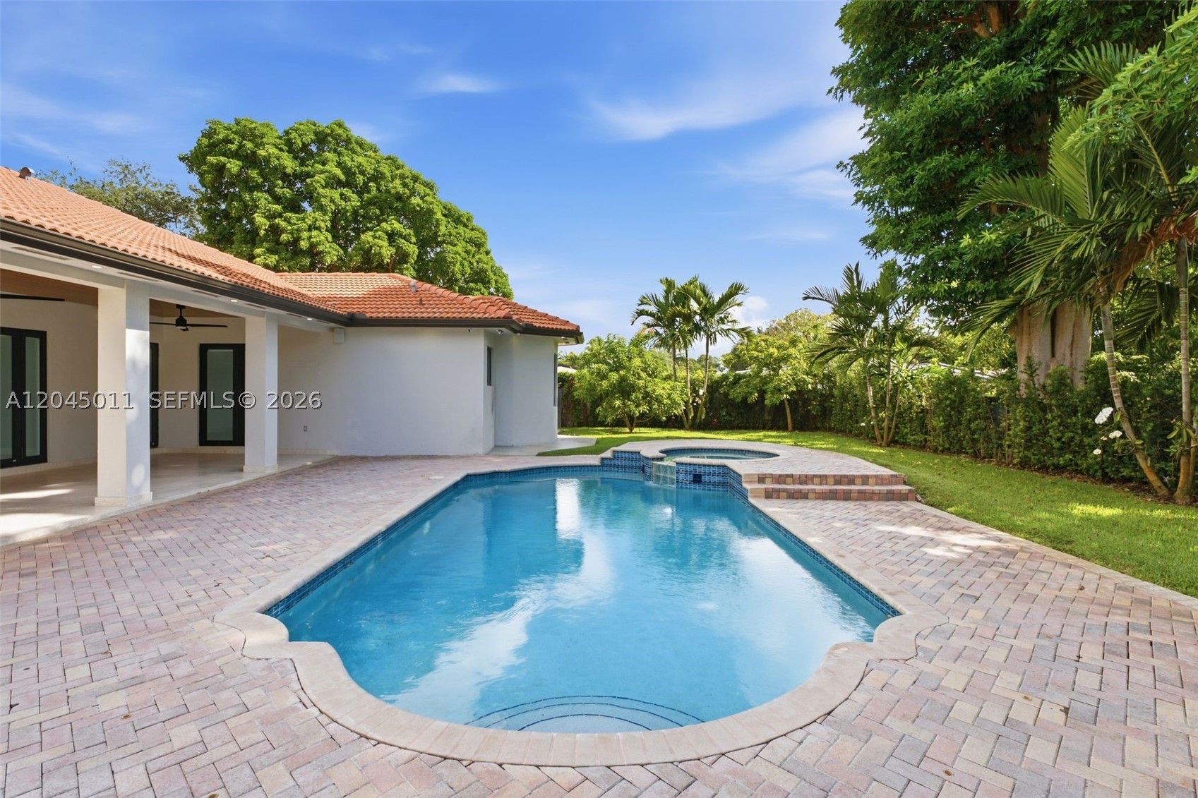 16615 SW 82nd Ct Palmetto Bay, FL 33157