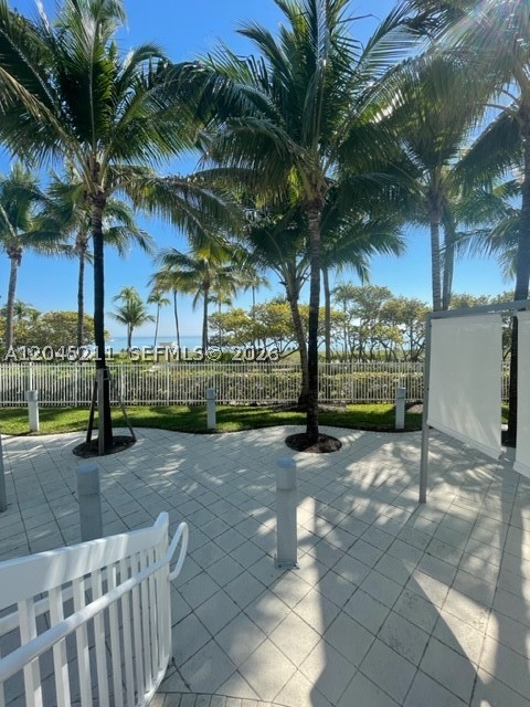 image Harbour House22