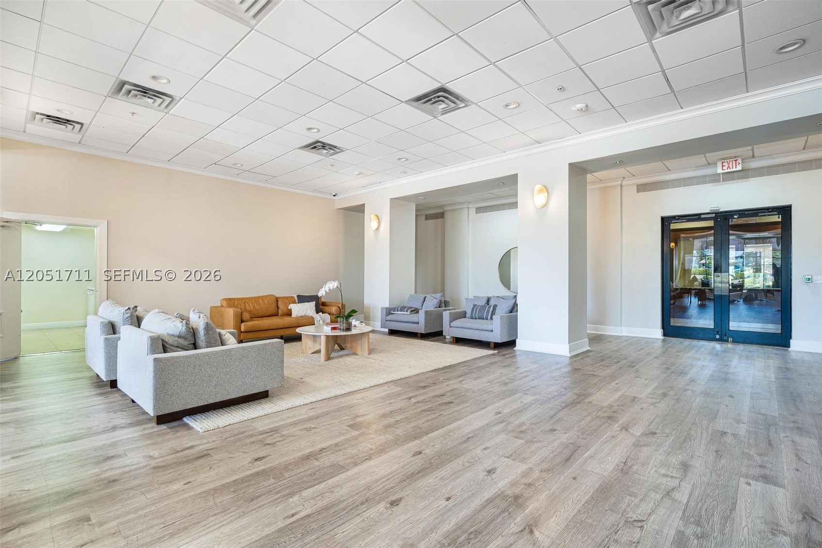 5600 Collins Ave #7J Miami Beach, FL 33140