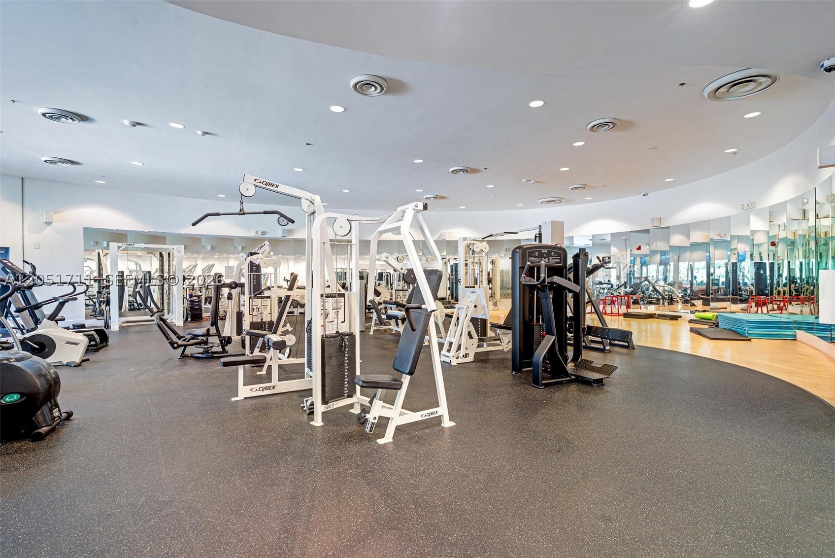 5600 Collins Ave #7J Miami Beach, FL 33140