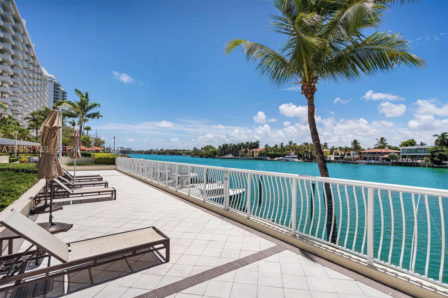 5600 Collins Ave #7J Miami Beach, FL 33140