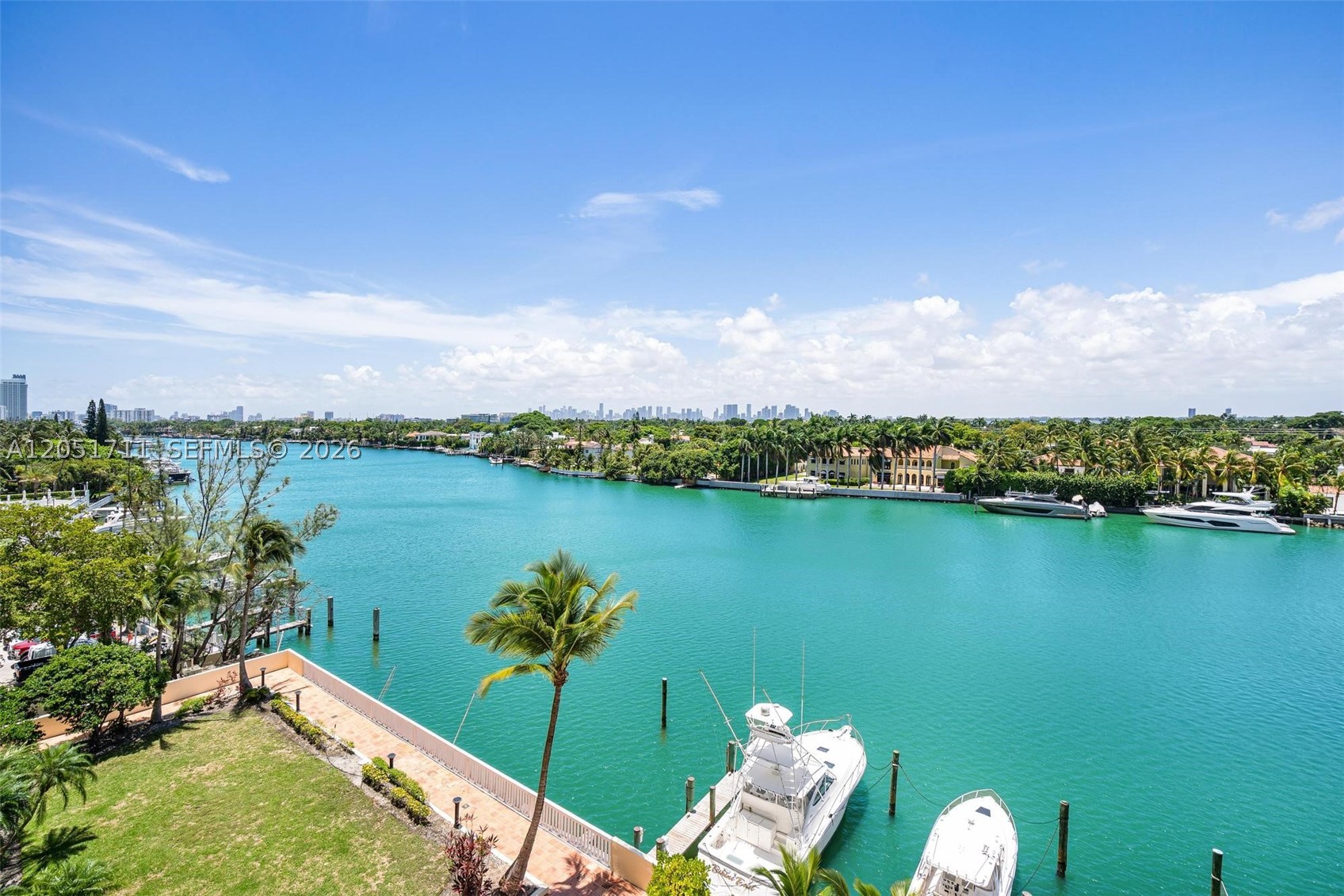 5600 Collins Ave #7J Miami Beach, FL 33140