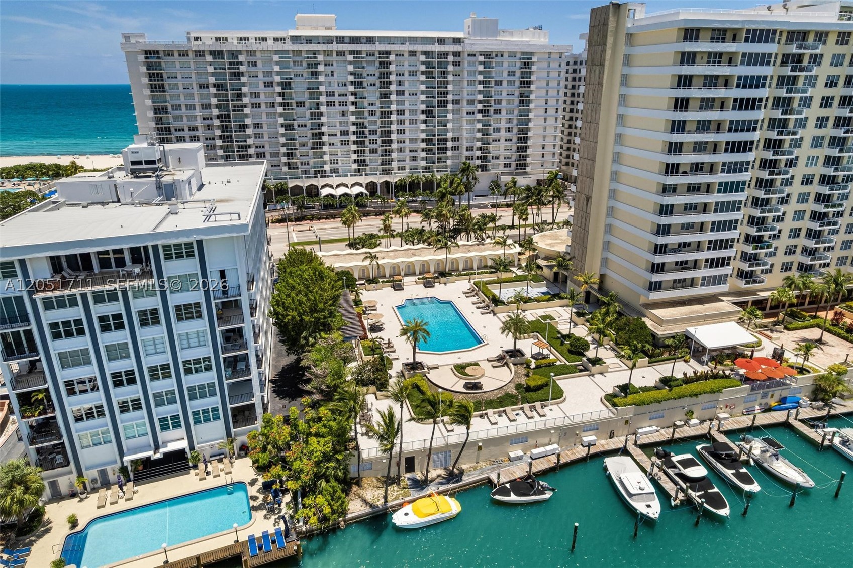 5600 Collins Ave #7J Miami Beach, FL 33140