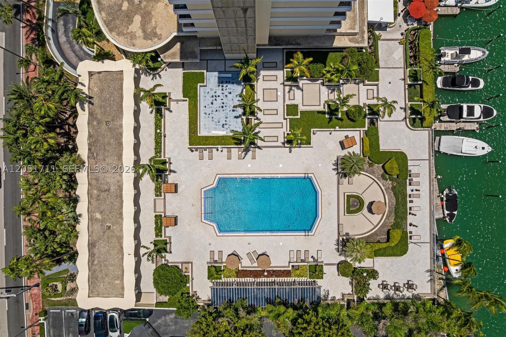 5600 Collins Ave #7J Miami Beach, FL 33140