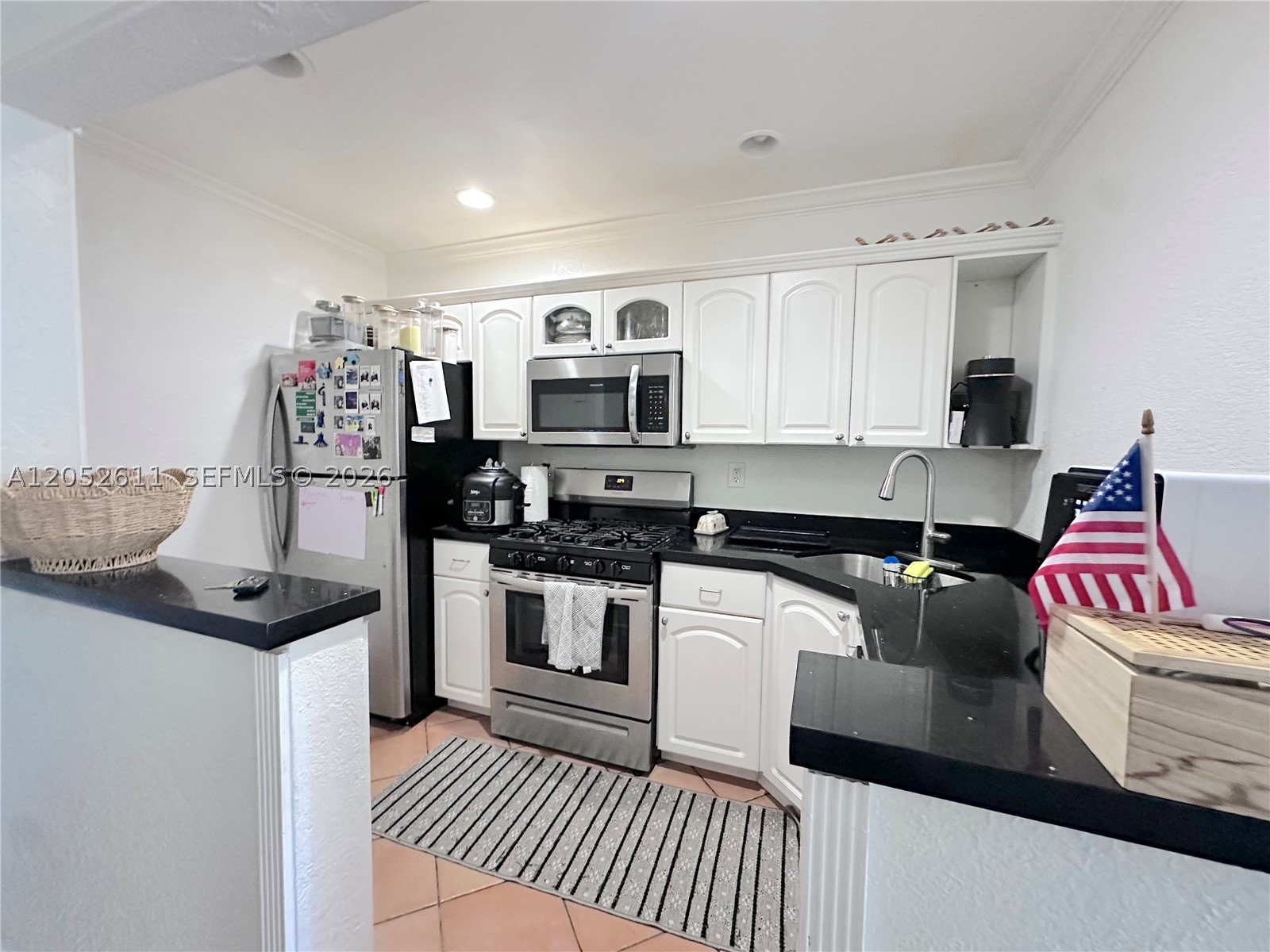 8600 SW 67th Ave #940