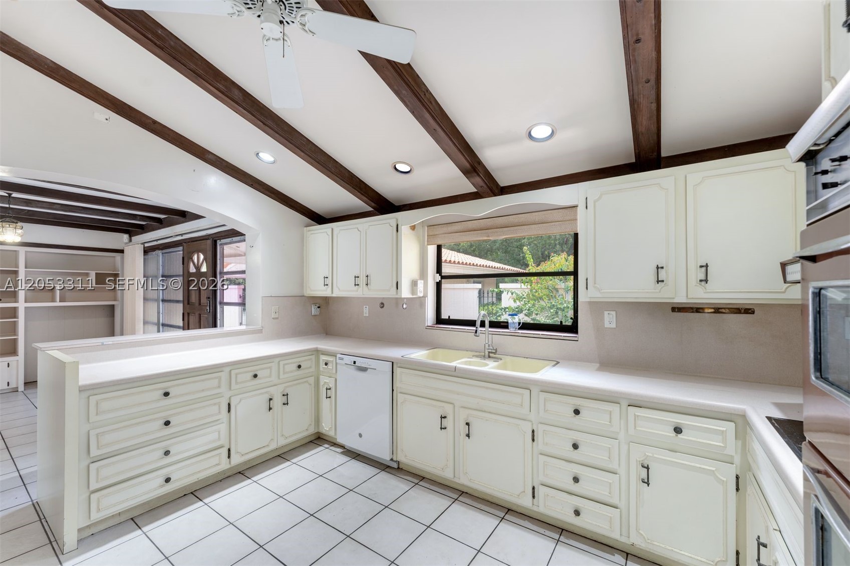 11950 SW 67th Ct Pinecrest, FL 33156