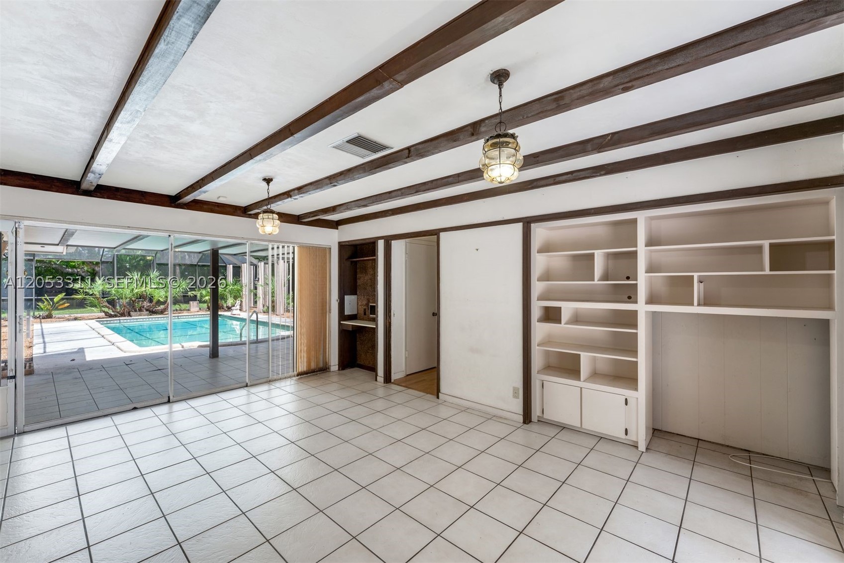 11950 SW 67th Ct Pinecrest, FL 33156