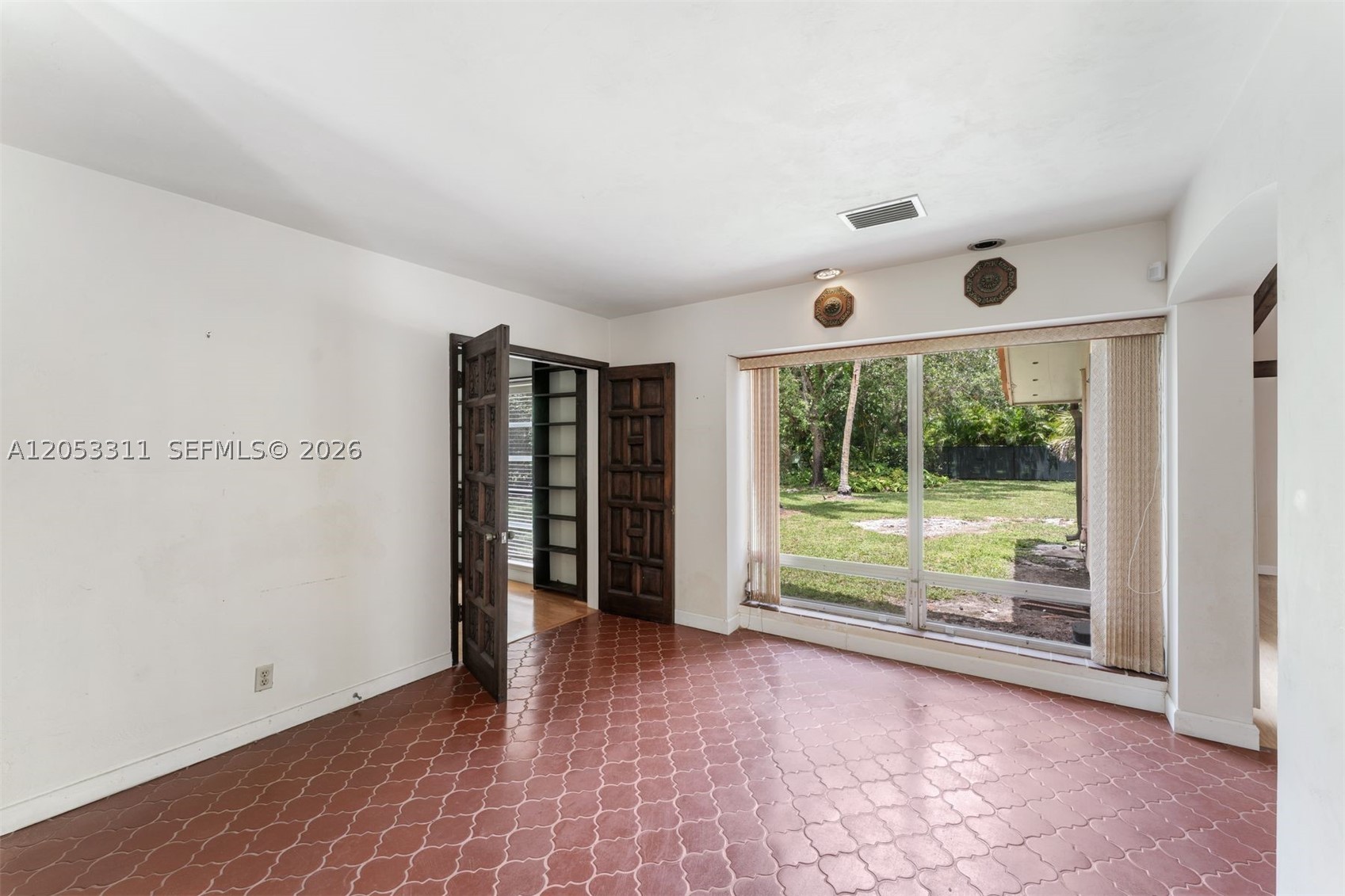 11950 SW 67th Ct Pinecrest, FL 33156
