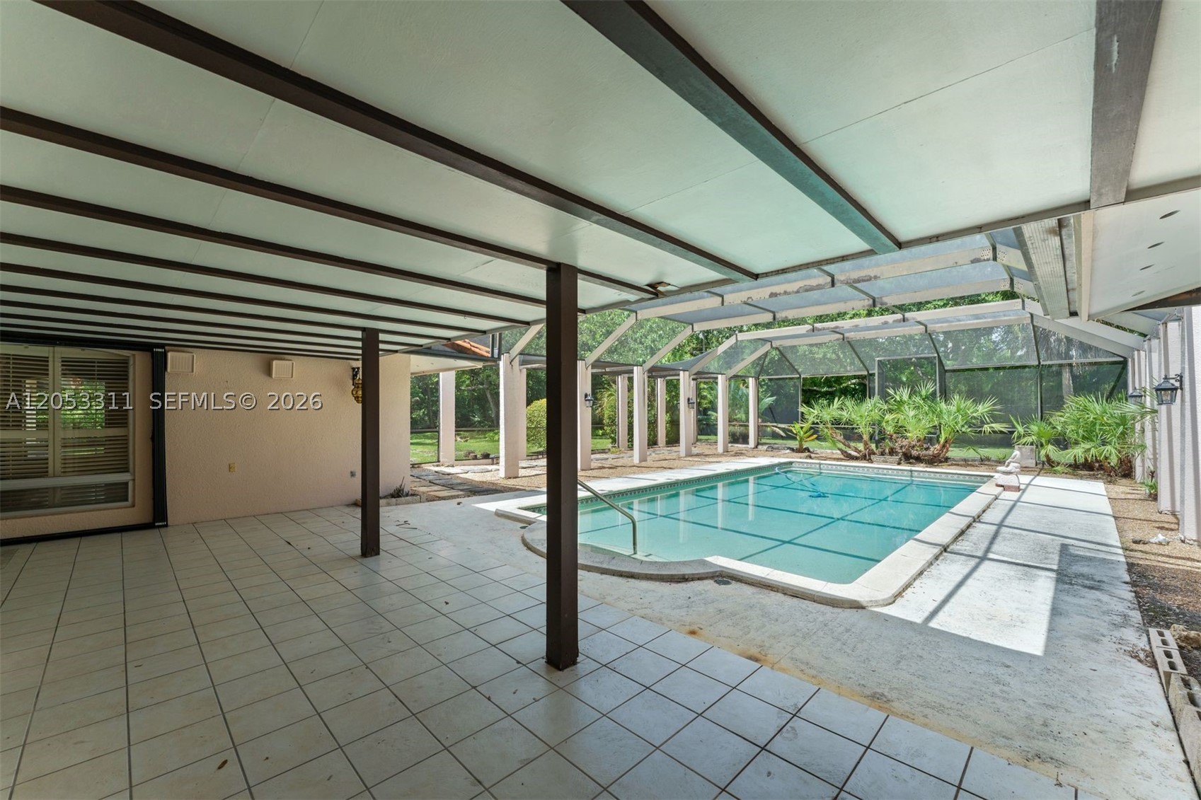 11950 SW 67th Ct Pinecrest, FL 33156